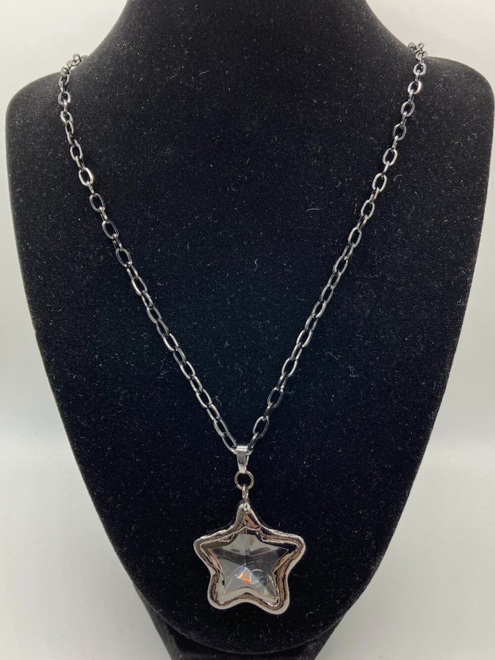 Star Glass Pendant Black Stainless Steel 27-inch adjustable Paperclip Chain NEW